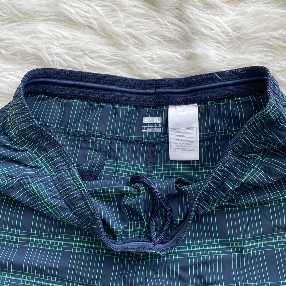 Nike | Y2K Plaid Athletic Training Shorts